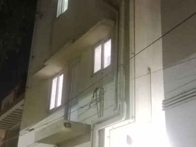 1 BHK Flat photo 1