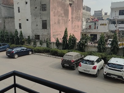 2 BHK Flat photo 1