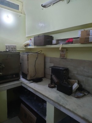 Shop photo 2