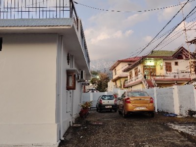 Bungalow photo 2