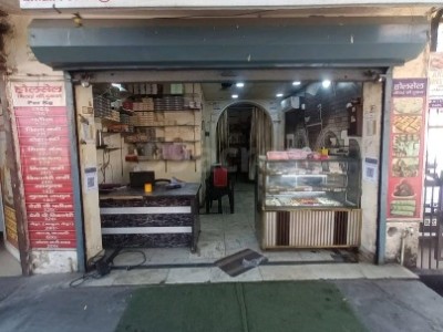 Shop photo 2