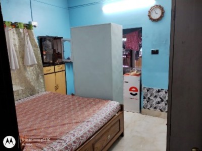 2 BHK Flat photo 3