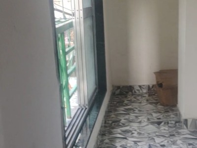 2 BHK Flat photo 2