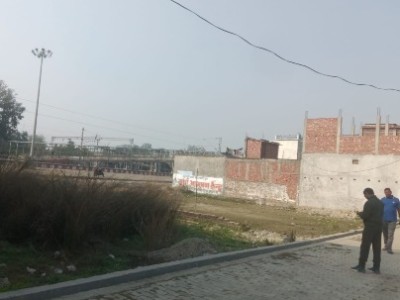 Land photo 2