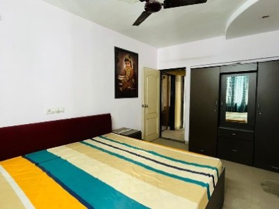2 BHK Flat photo 2