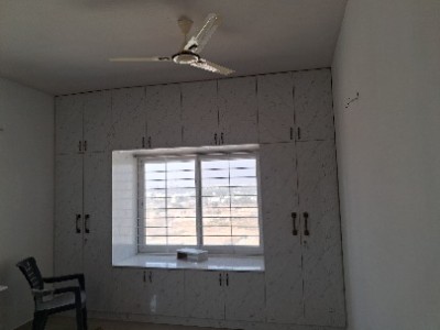 2 BHK Flat photo 2