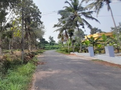 Land photo 2