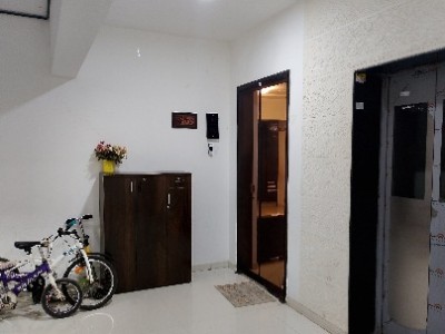 2 BHK Flat photo 2