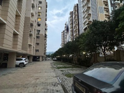 2 BHK Flat photo 2