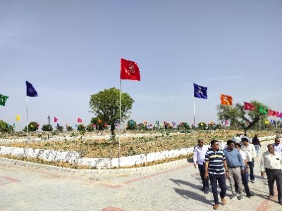 Land photo 3
