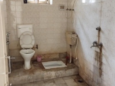 2 BHK Flat photo 2