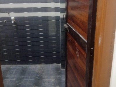 2 BHK Flat photo 2