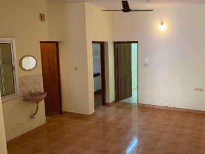 2 BHK Flat photo 2