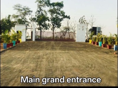 Land photo 2