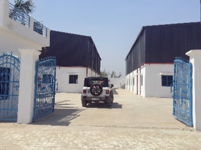 Warehouse photo 2