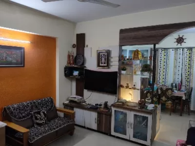 2 BHK Flat photo 3