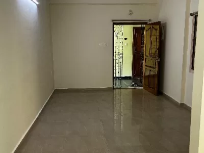 2 BHK Flat photo 2