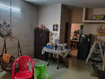 2 BHK Flat photo 2
