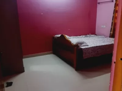 2 BHK Flat photo 2